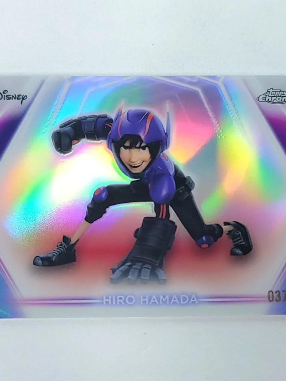 Hiro Hamada Topps 2026 Disney Neon Holo Chrome Refractor Limited 037/199 CNE